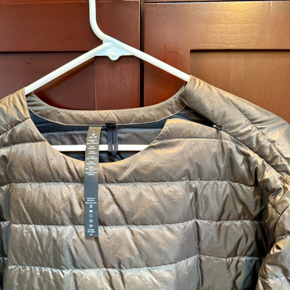 Lululemon Down Filled Sweatshirt Side 1/4 Zip Women's/unisex size L - Picture 2 of 7